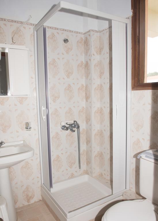 Morfoula Aparthotel Vatera Quarto foto