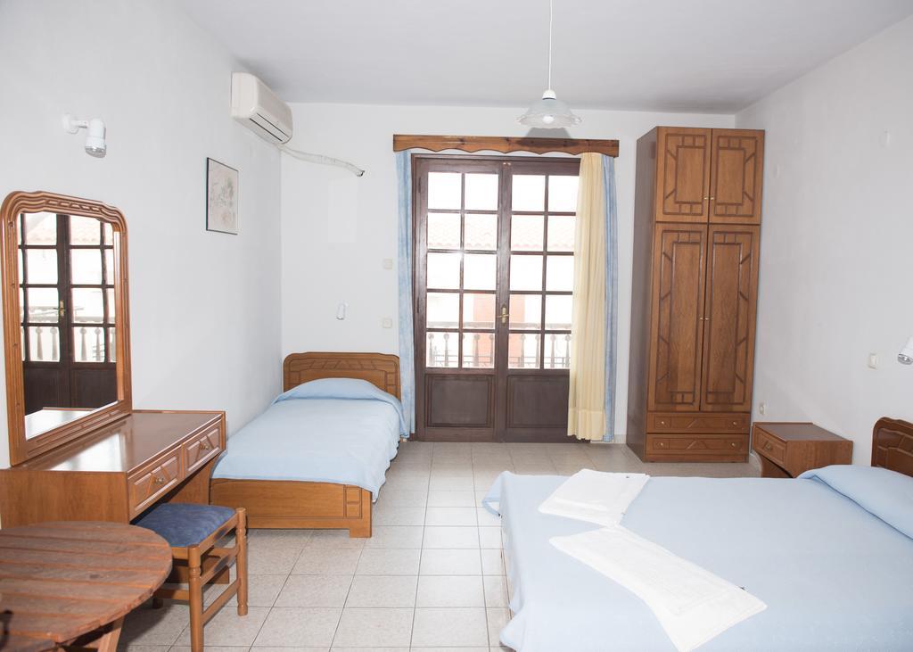 Morfoula Aparthotel Vatera Quarto foto