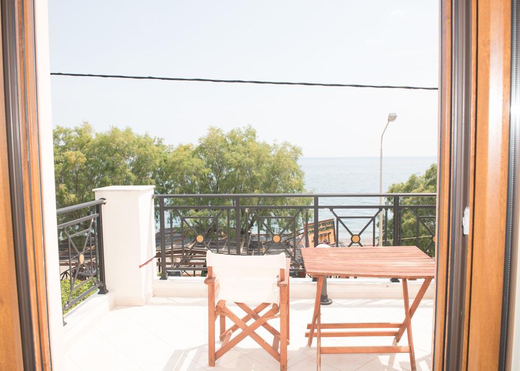 Morfoula Aparthotel Vatera Quarto foto